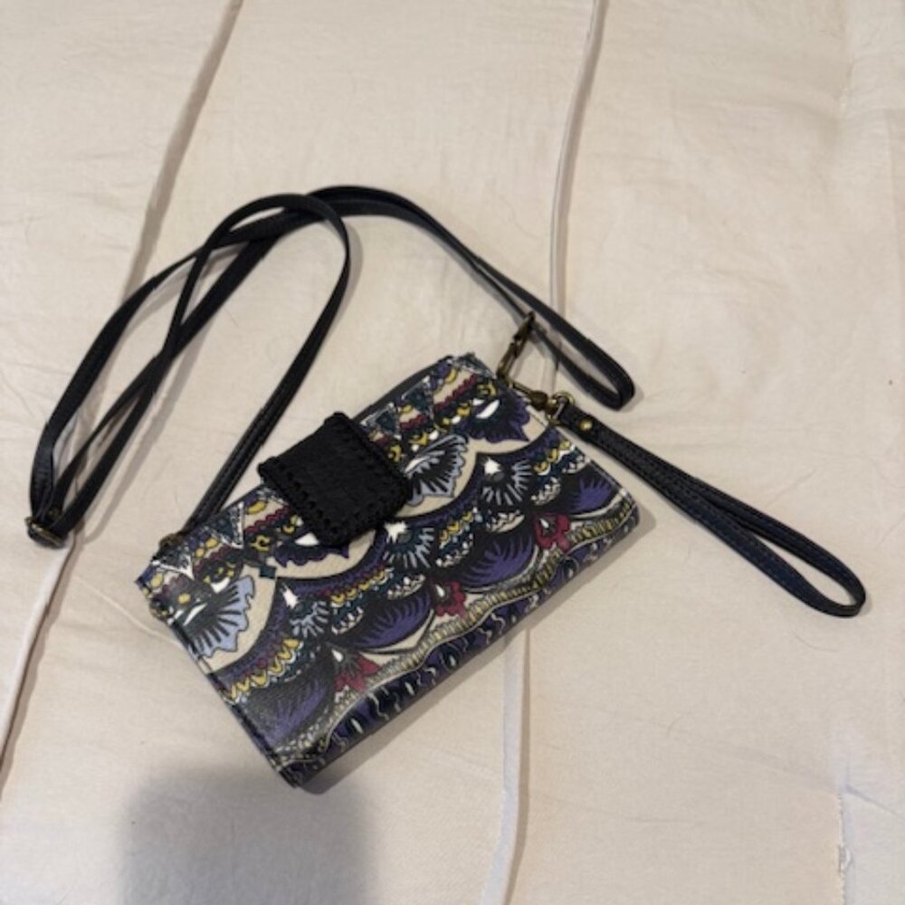 sacroots crossbody wallet